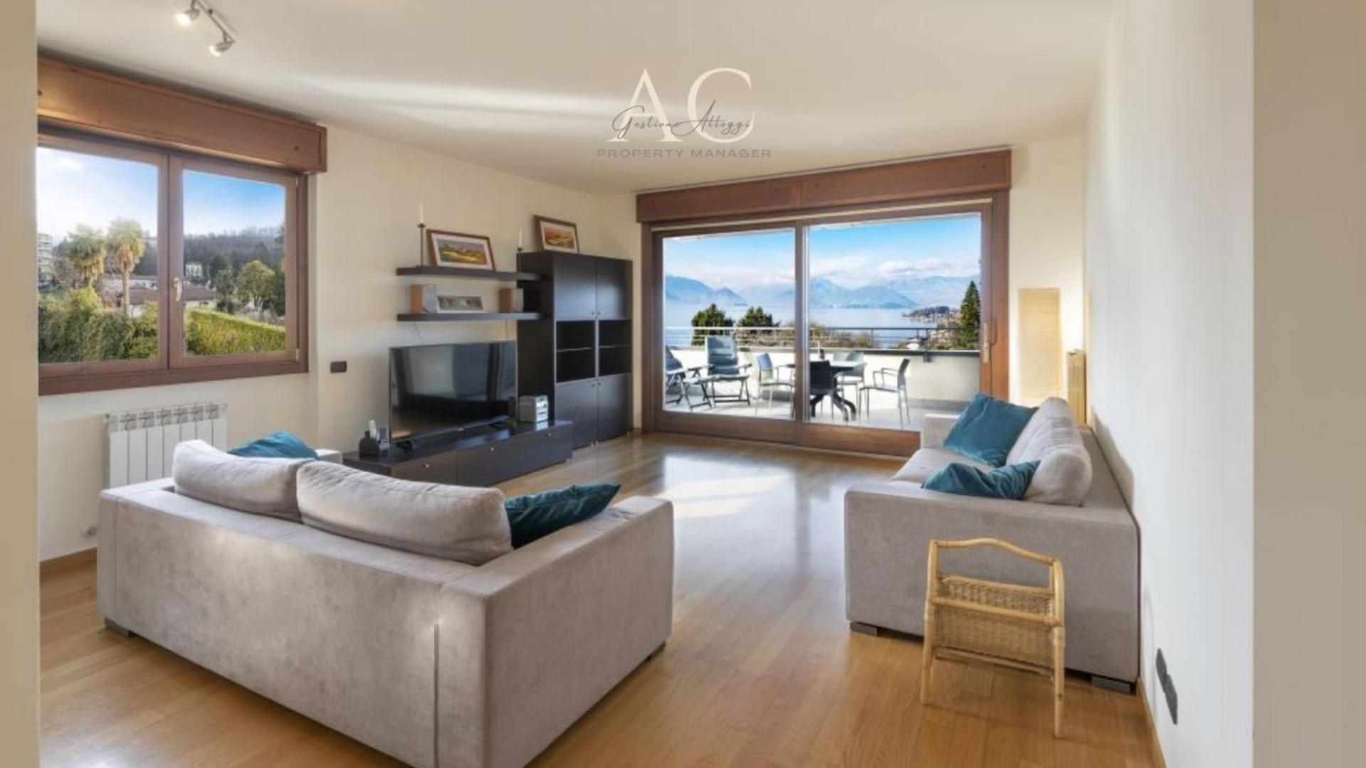 The House On The Lake Reno Di Leggiuno Exterior foto